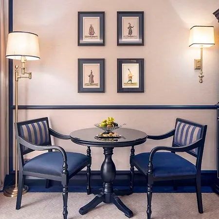 Ciragan Palace Kempinski מלון 5*
