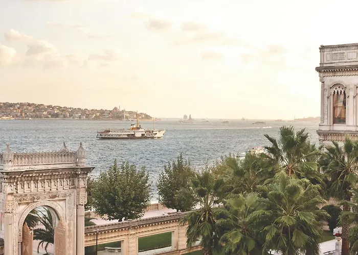 شيراغان بالاس كمبنسكي اسطنبول