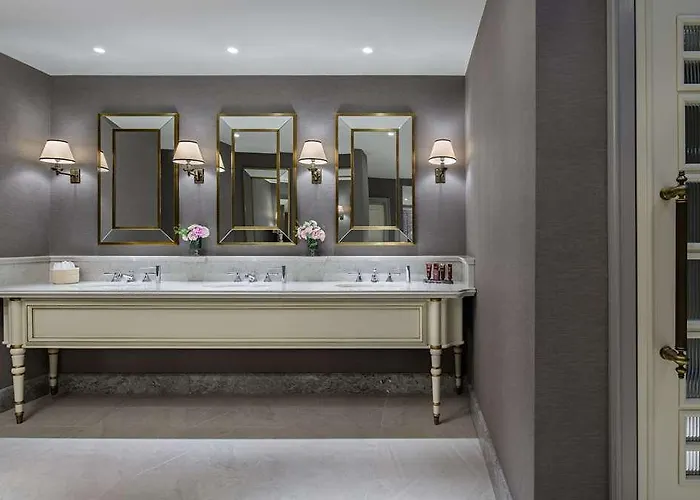 فندق شيراغان بالاس كمبنسكي 5*