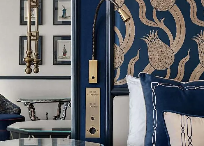 فندق شيراغان بالاس كمبنسكي