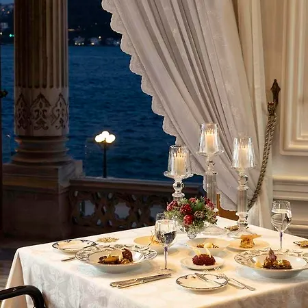 מלון Ciragan Palace Kempinski איסטמבול