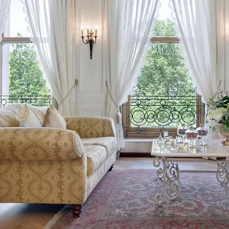 çırağan Palace Kempinski 5*